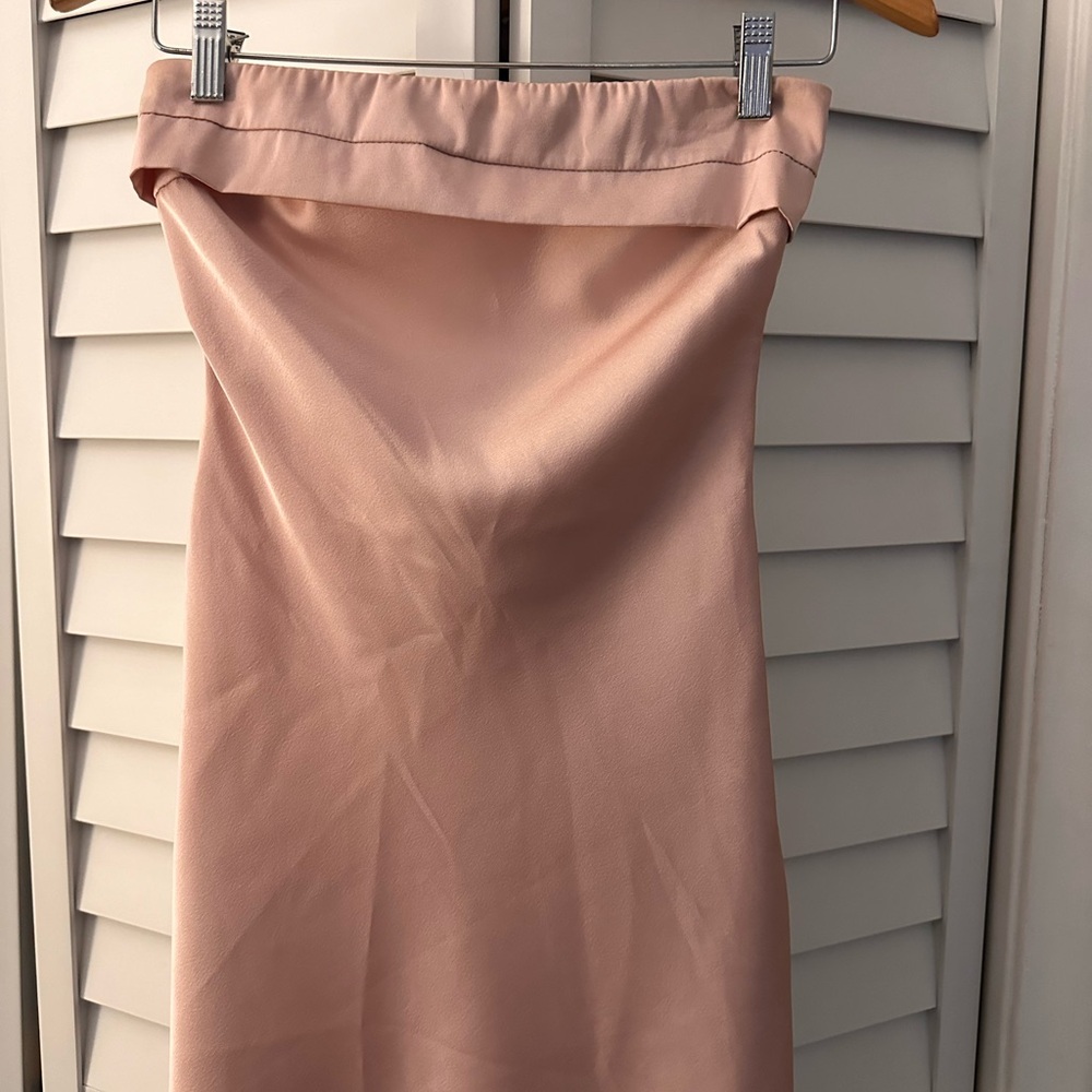 Elegant Pink Satin mini dress